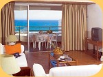 Hotel Dom Pedro Portobelo - Living Room