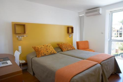 Double or Twin Room with Land View