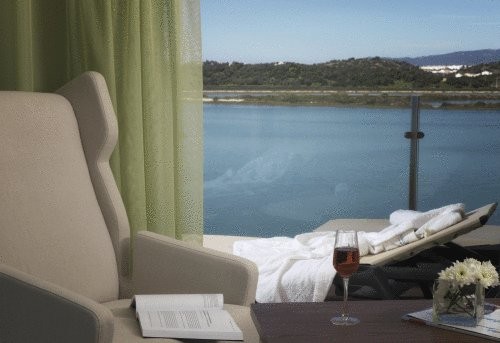 Double Room with Partial River View