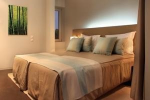 One-Bedroom Suite (2 Adults + 1 Child)