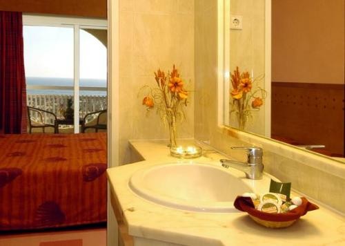 Standard Double or Twin Room with Sea View