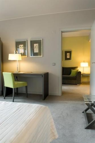 New wing suite