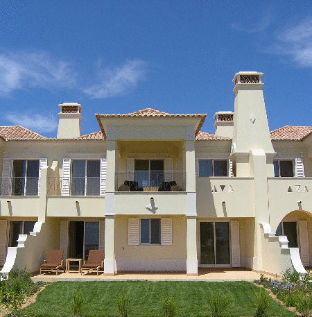Two-Bedroom House with Garden View