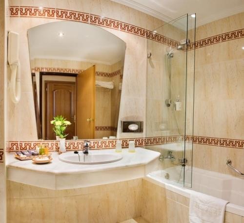 Double Room with Extra Bed and Garden View